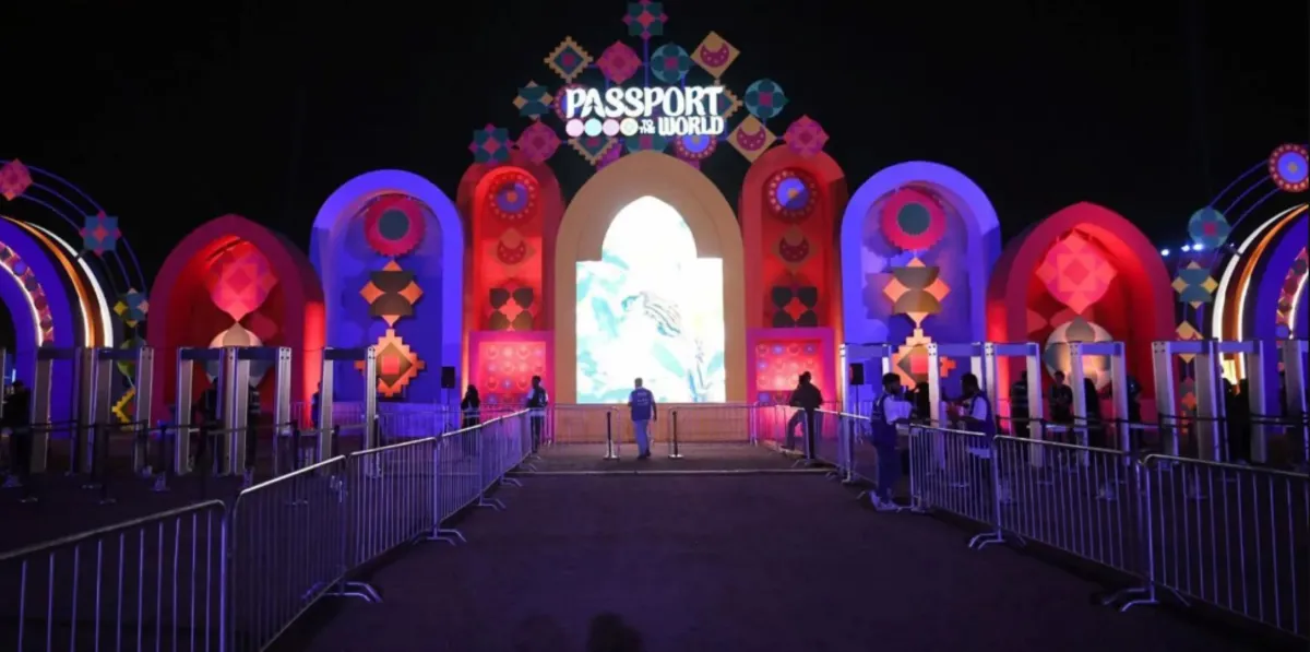 فعالية جوازك إلى العالم تواصل تقديم عروضها الثقافية والفنية في جدة