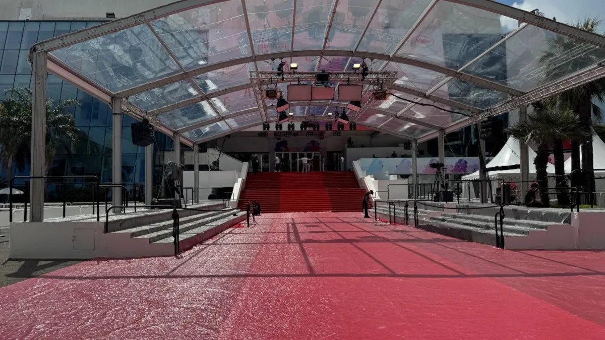 بعدسة سيدتي السجادة الحمراء لحفل افتتاح مهرجان كان 2025 - تصوير معتز الشافعي