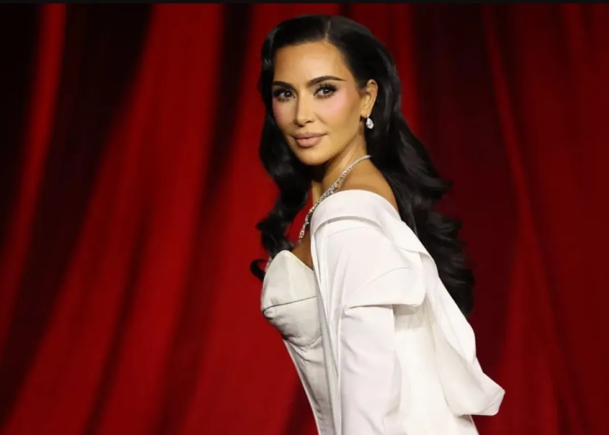 كيم كارداشيان في متحف أكاديمية الفنون السينمائية في لوس أنجلوس، كاليفورنيا (Kim Kardashian at Academy Museum of Motion Pictures in Los Angeles, California). مصدر الصورة: Amy Sussman/Getty Images/AFP