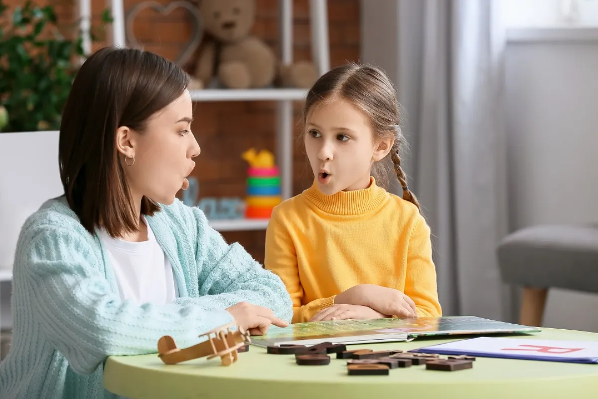 صورة للتدريب على النطق والكلام