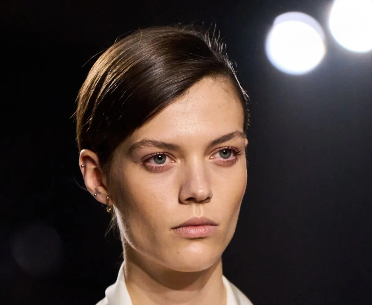 ترطيب البشرة بعد اللسباحة