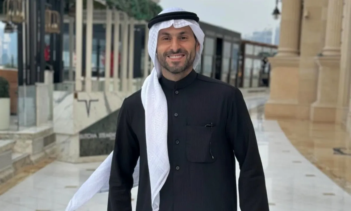 علي كاكولي- الصورة من حسابه على الانستغرام