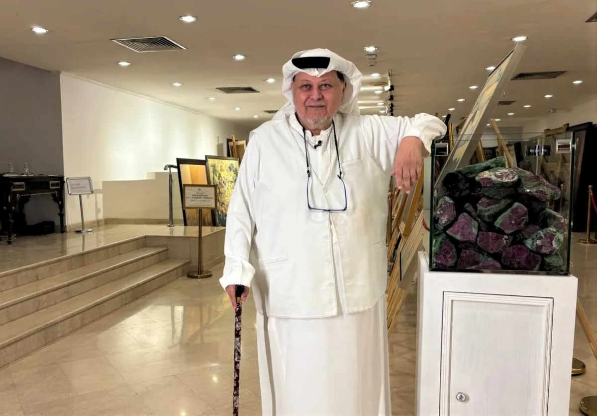   فيصل السعداوي في مزاد كرفانسراي - تصوير زكية البلوشي