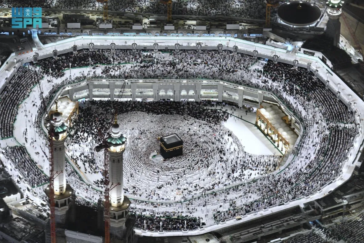  سيكون الأربعاء 4 يونيو هو يوم التروية، ويوافق الخميس 5 يونيو الوقوف بعرفة، والجمعة 6 يونيو أول أيام عيد الأضحى المبارك