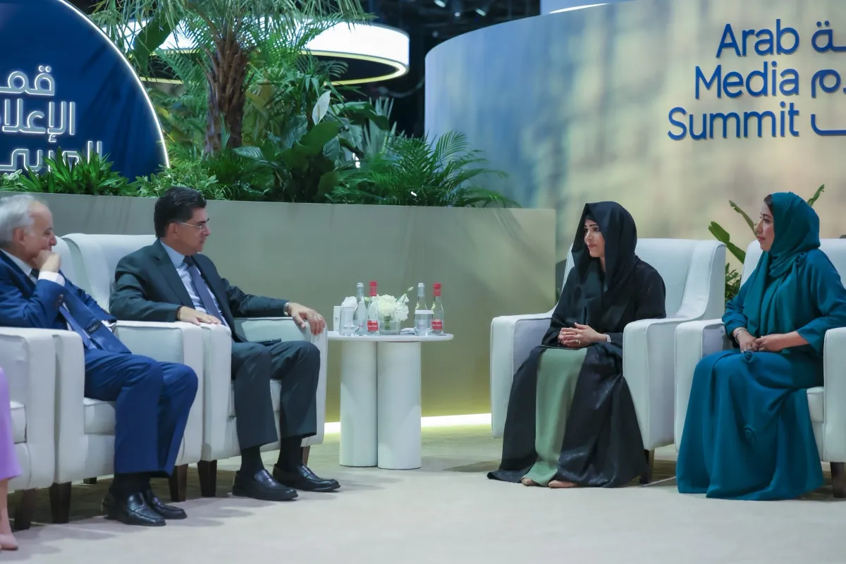 الشيخة لطيفة بنت محمد بن راشد آل مكتوم أثناء تواجدها بقمة الإعلام العربي. الصورة من حساب الشيخة لطيفة على منصة X