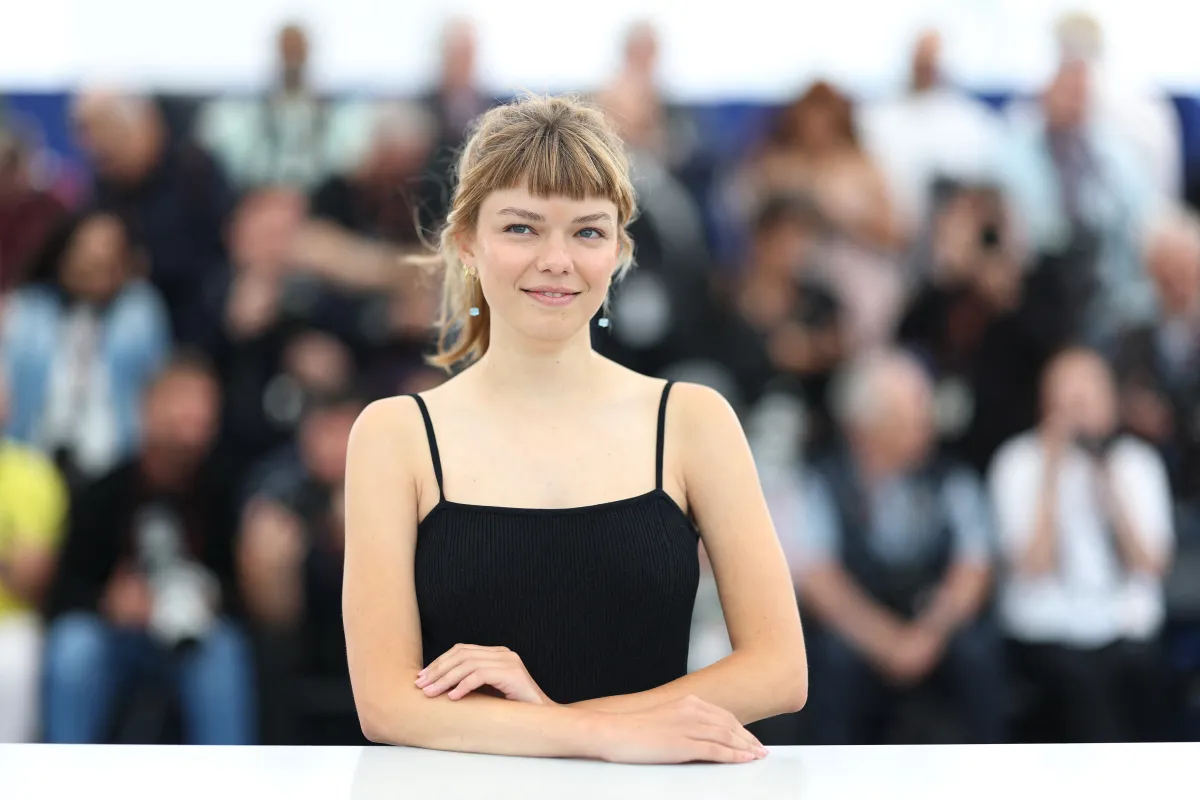 لوسيا غارسيا Llucia Garcia من مهرجان كان 2025 - مصدر الصورة Sameer AL-DOUMY / AFP