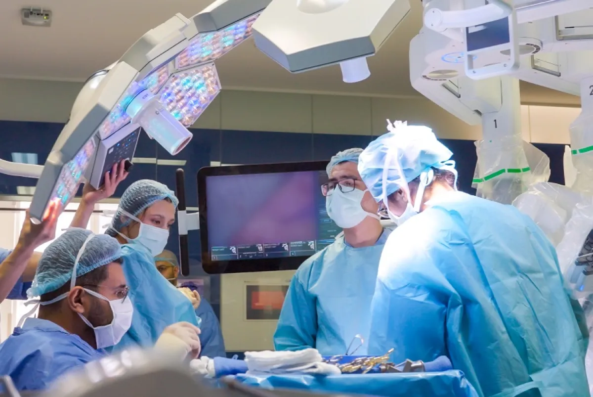 فريق طبي سعودي ينقذ طفلًا مصابًا بفشل كبدي - الصورة من موقع مستشفى التخصصي على الإنترنت