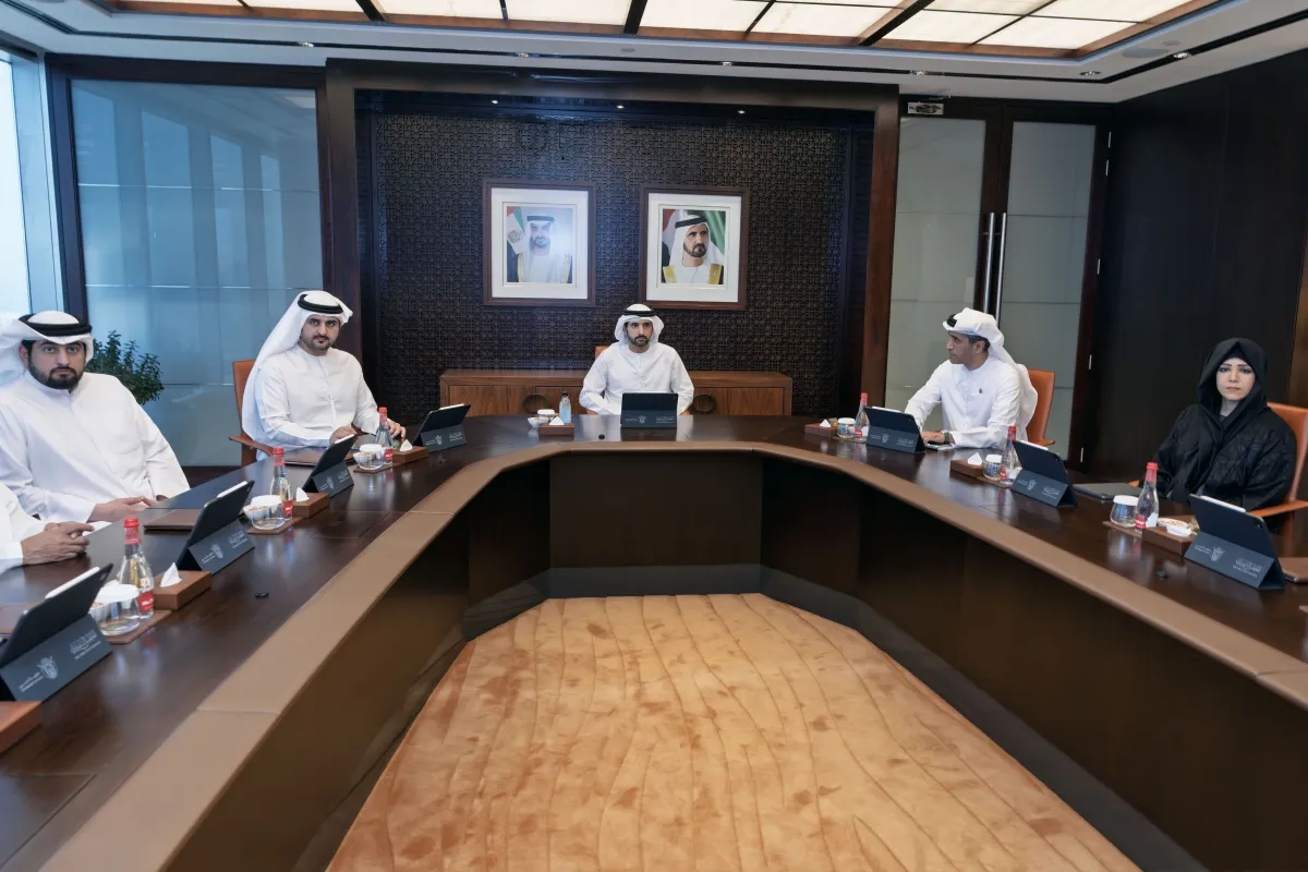 دبي تعتمد المباني الذكية لتخفيف البصمة الكربونية للمباني - الصورة من وام