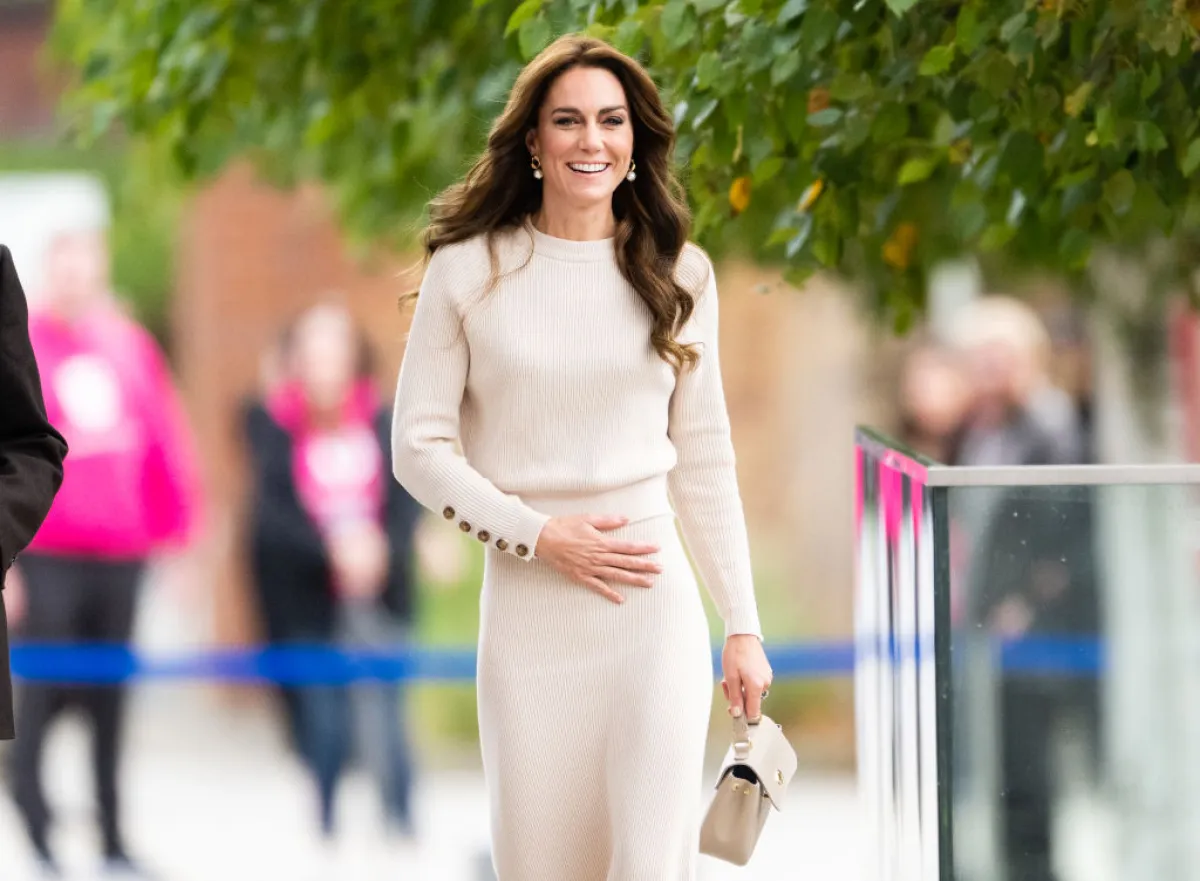 كيت ميدلتون Kate Middleton تزور جامعة نوتنغهام في بريطانيا - ( مصدر الصورة  Samir Hussein/WireImage)