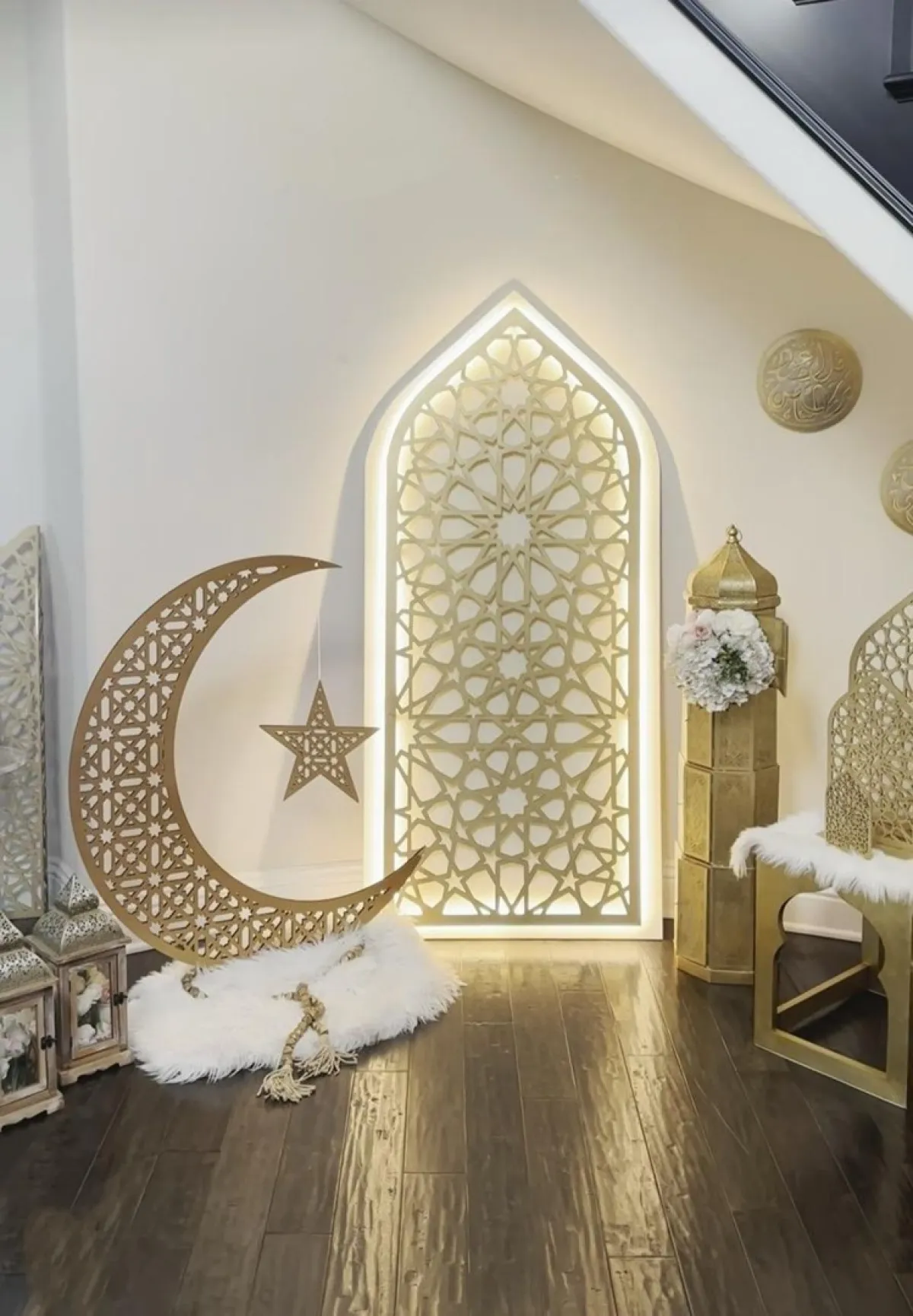 ركن في المنزل مزين للعيد