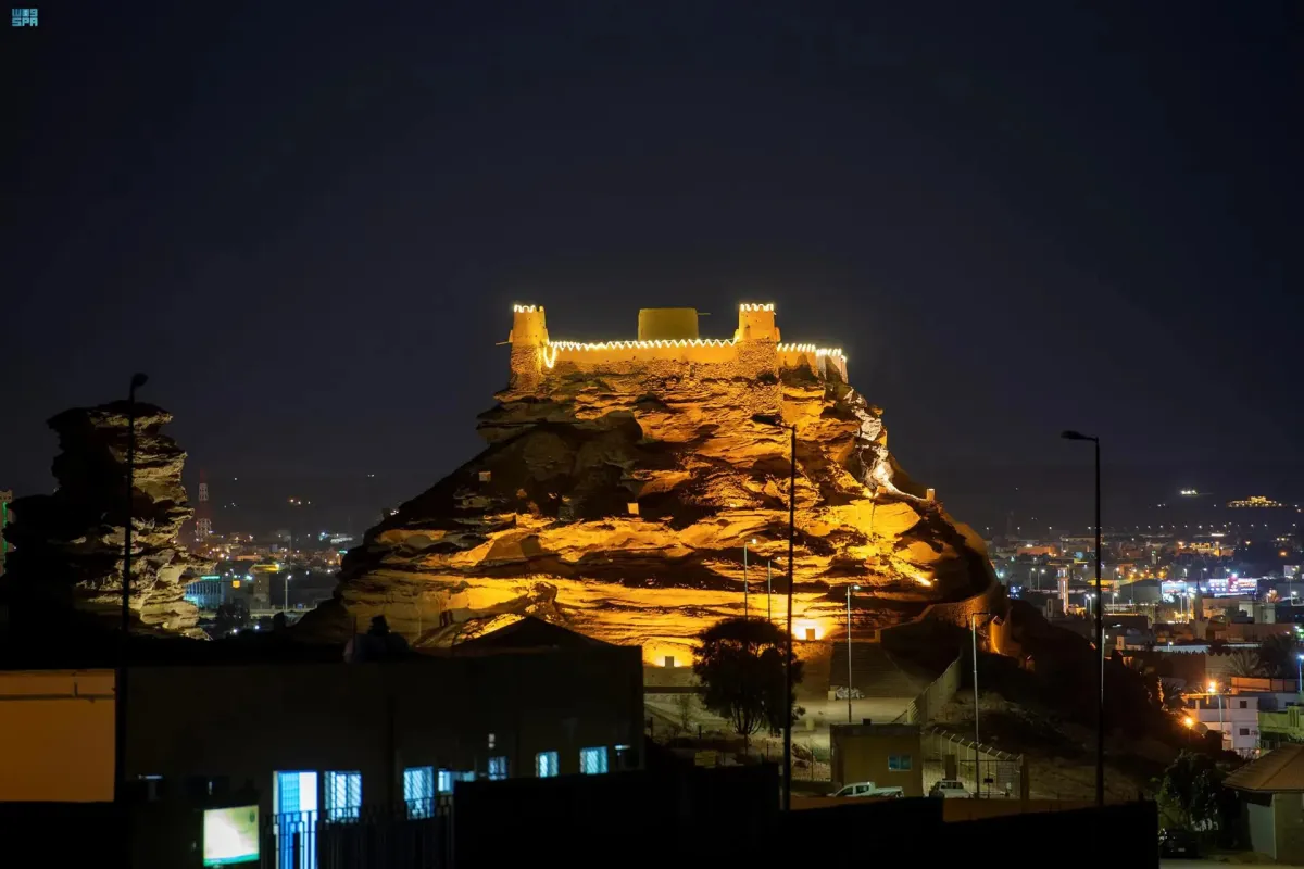 لقطة لقلعة زعبل عند المساء (الصورة من واس)