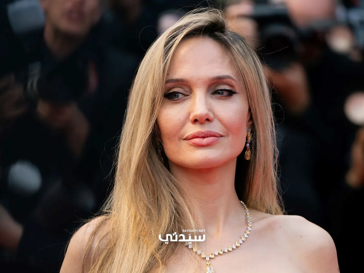 أنجلينا جولي- الصورة خاصة بسيدتي من تصوير يوسف بوهوش