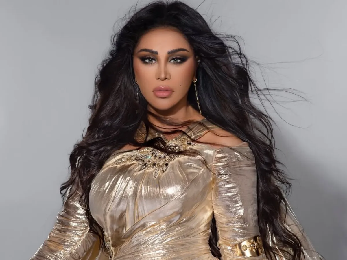 في ذكرى زواجها... صيحات جمالية من أحلام تلهم المرأة الراقية 