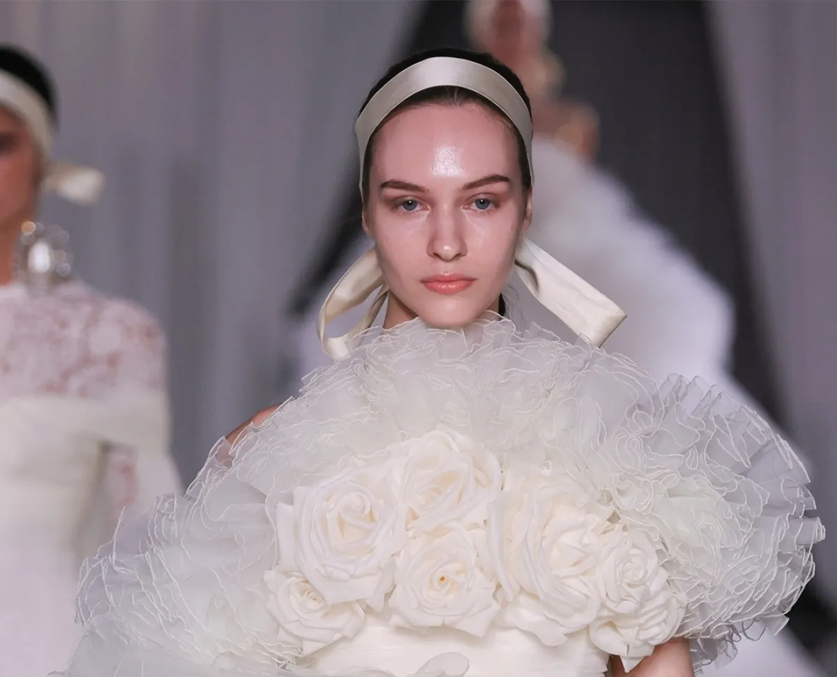 جيامباتيستا فالي ربيع 2025 Giambattista Valli - الصور من Launchmetrics/Spotlight ©