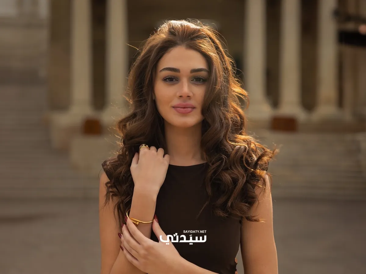 تسريحات شعر منسدلة على طريقة النجمات