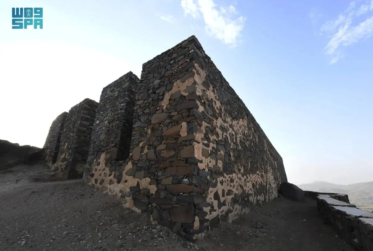 قلعة الدقَل