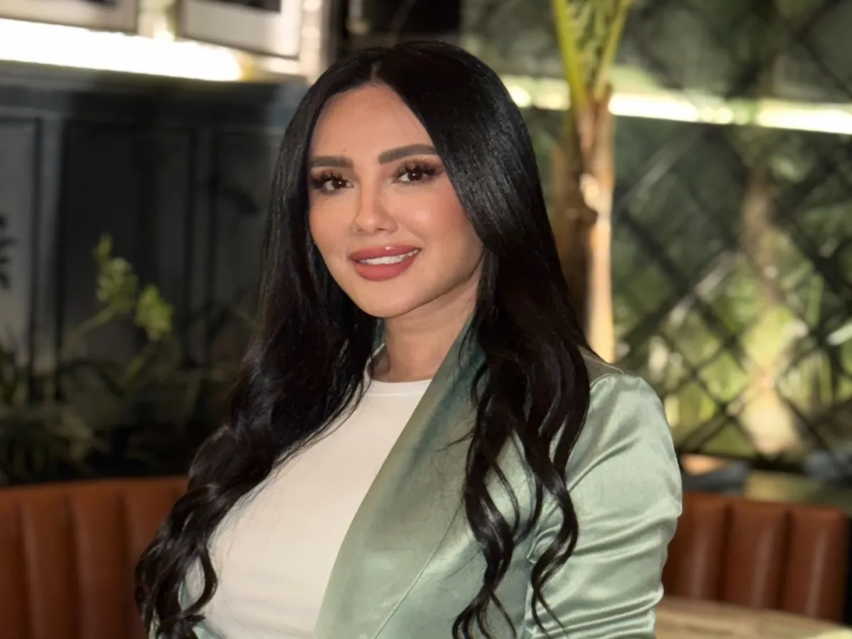 مي القاضي – الصورة من مكتبها الإعلامي