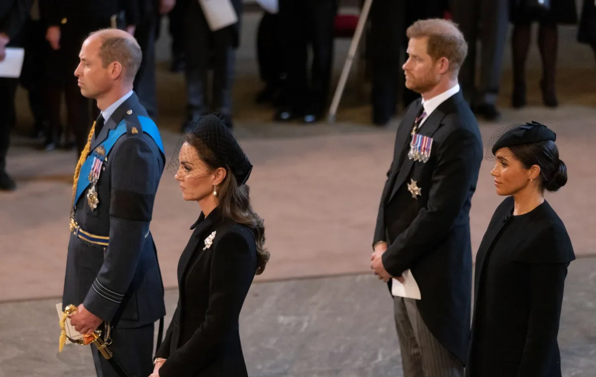 الأمير ويليام، كاثرين (كيت ميدلتون)، هاري وميغان في لندن، إنجلترا (Prince William, Catherine, Harry and Meghan in London, England). مصدر الصورة: Darren Fletcher - WPA Pool/Getty Images