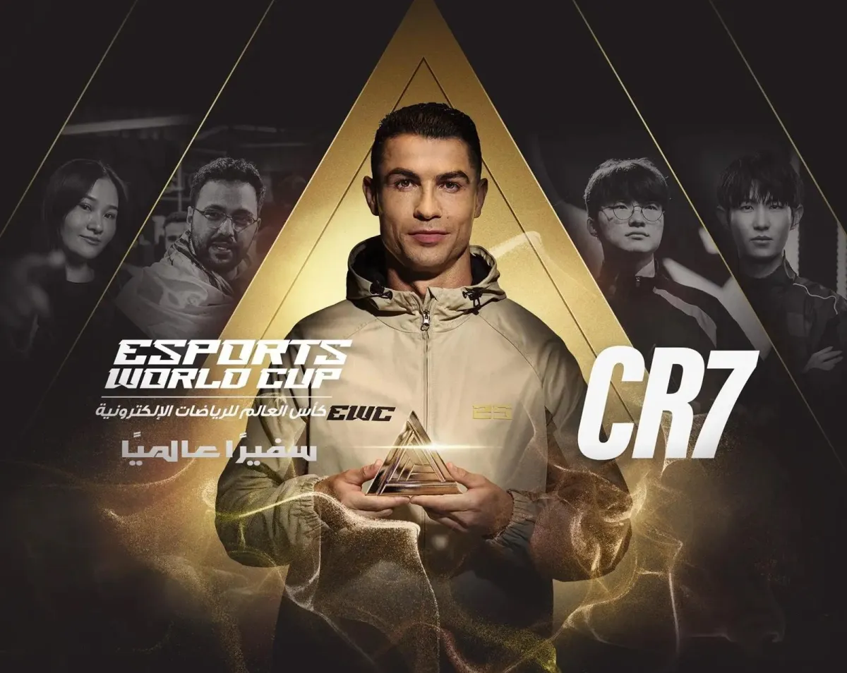 اختيار رونالدو سفيراً عالمياً لكأس العالم للرياضات الإلكترونية - الصورة من واس