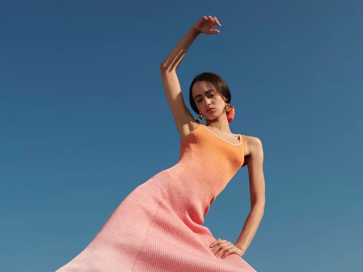 تصميم من ياسمينا كيو  ​