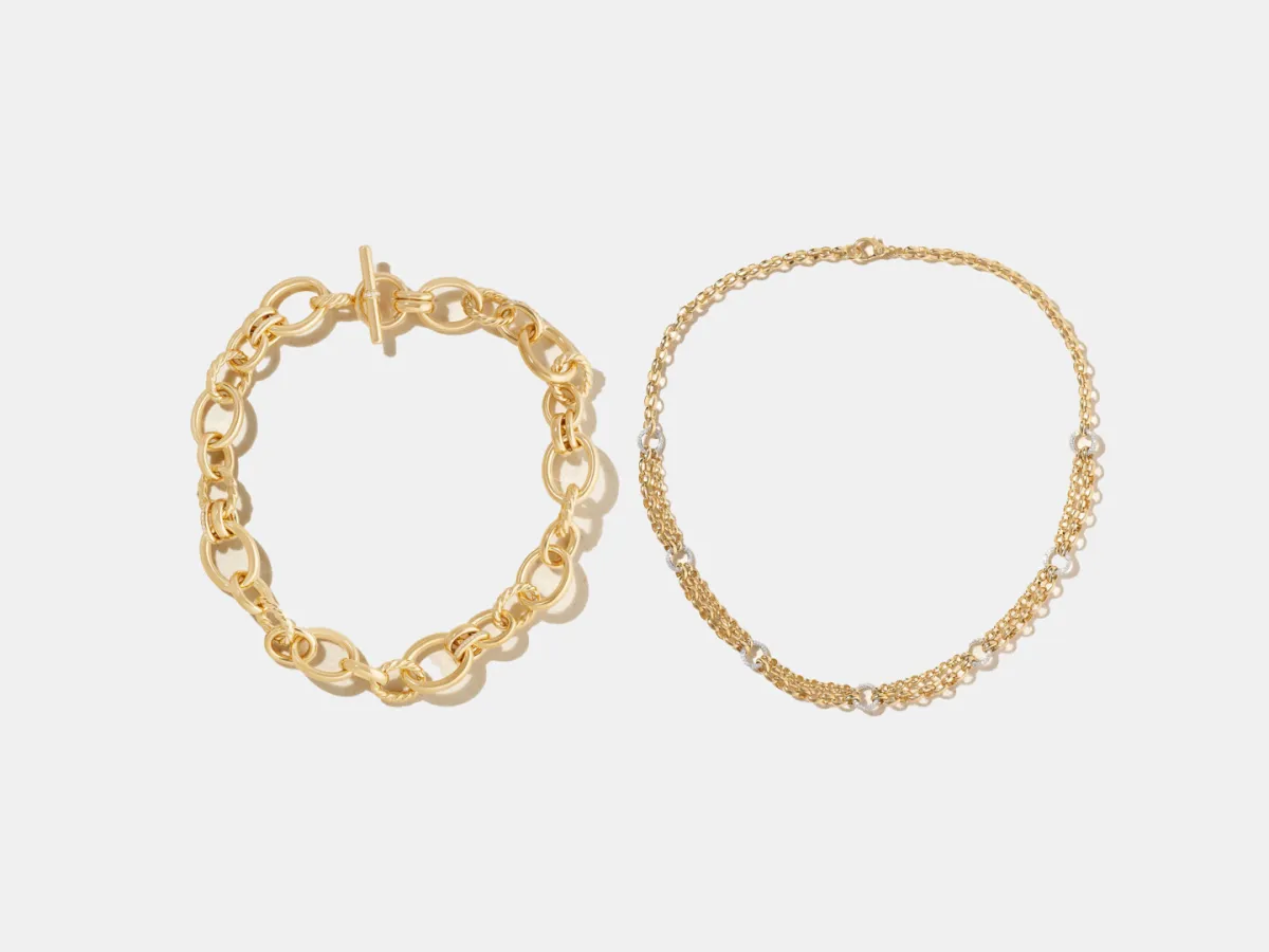 عقود بأسلوب السلاسل موضة 2025