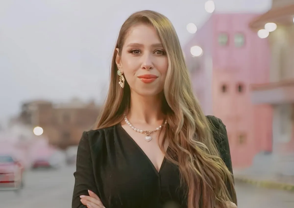 إيناس عز الدين- الصورة من حسابها على الفيسبوك