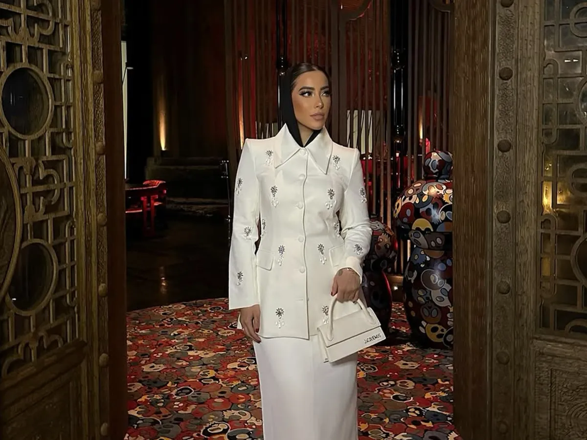 مدونة الموضة أماني فوزي - الصورة من حسابها على إنستغرام