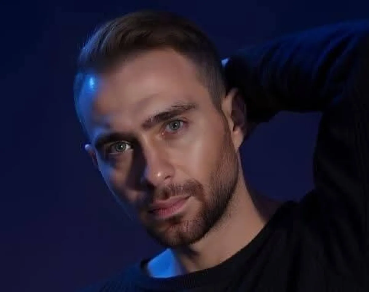 حسام حبيب- الصورة من المكتب الإعلامي للفنان