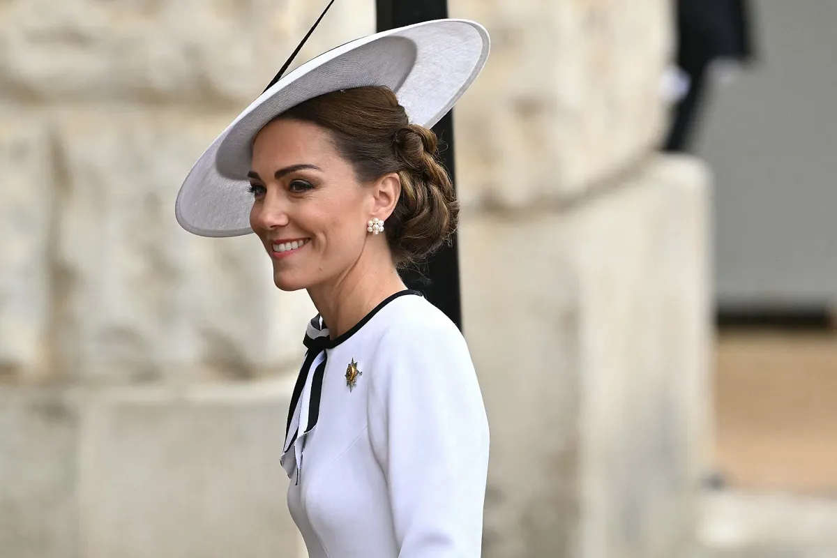 كيت ميدلتون في عرض Trooping the Colour يونيو 2024. Kate Middleton at Trooping the Colour June 2024- مصدر الصورة: JUSTIN TALLIS / AFP