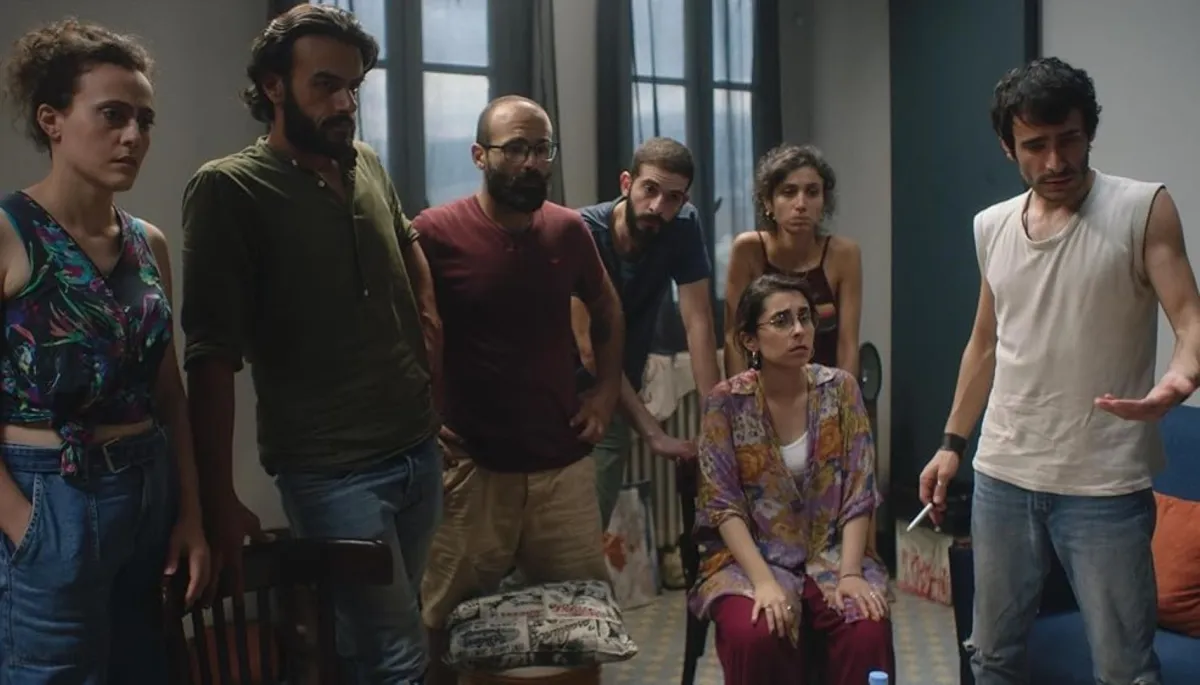 أبطال وصنّاع فيلم "مشقلب"- الصورة من المركز الإعلامي للفيلم