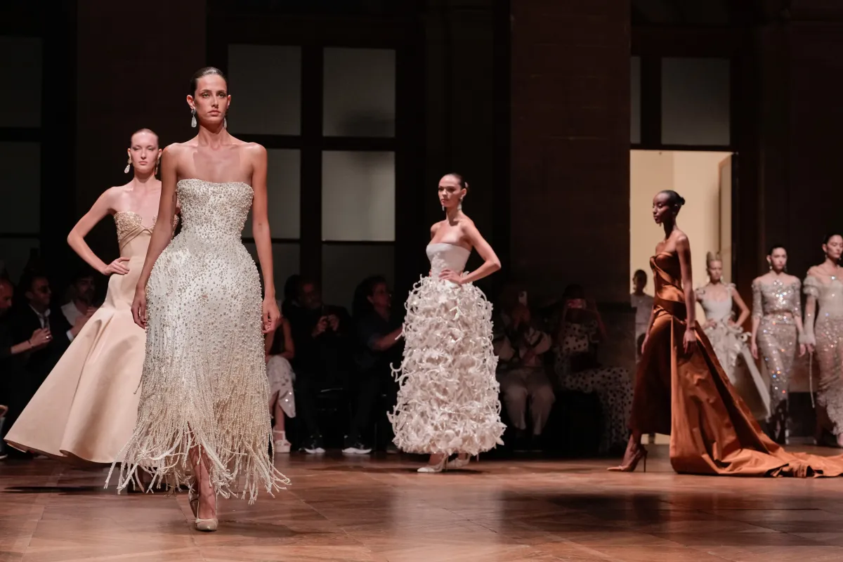 تصاميم جورج حبيقة للأزياء الراقية خريف وشتاء 2025 - 2026 - الصورة من Launchmetrics/Spotlight ©