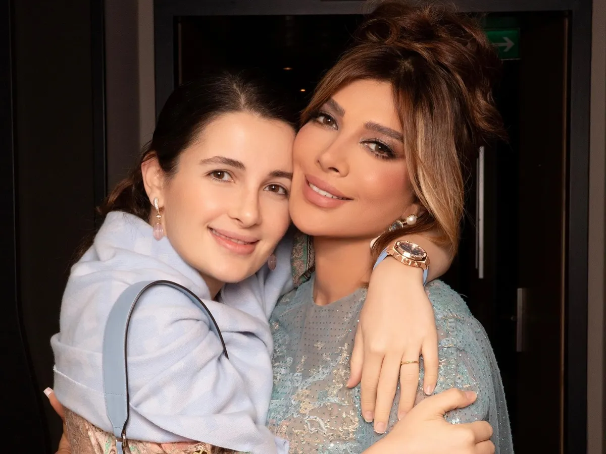 شام الذهبي مع والدتها أصالة - الصورة من حساب شام الذهبي على إنستغرام