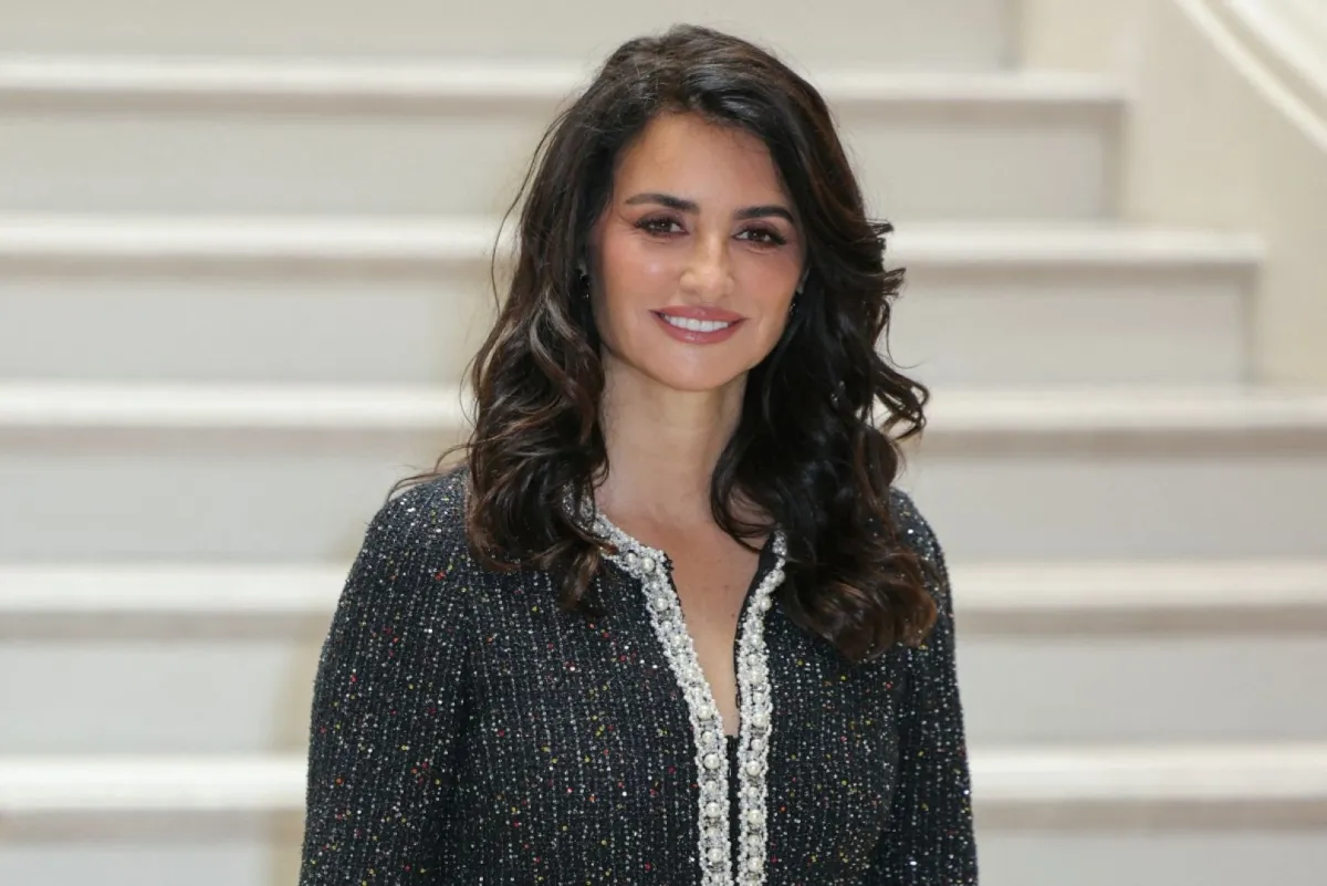 بينيلوب كروز في باريس (Penelope Cruz in Paris). مصدر الصورة: Thomas SAMSON / AFP
