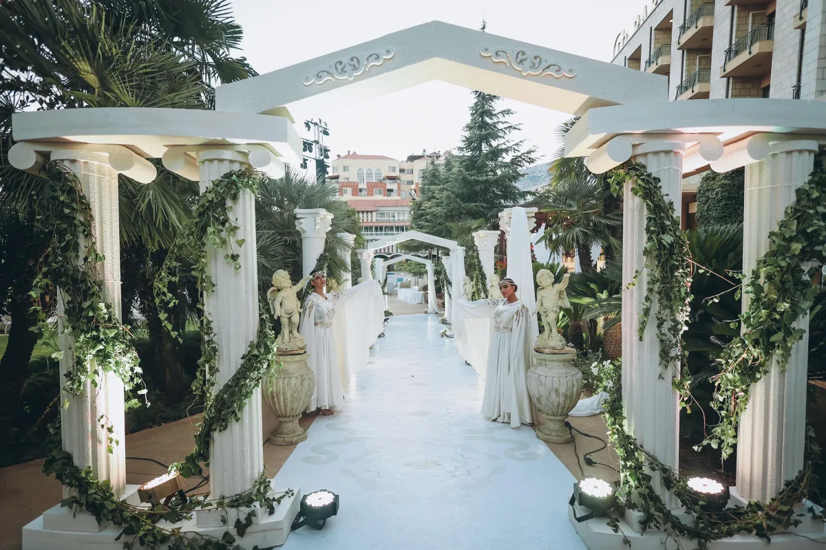 ديكورات حفل زفاف