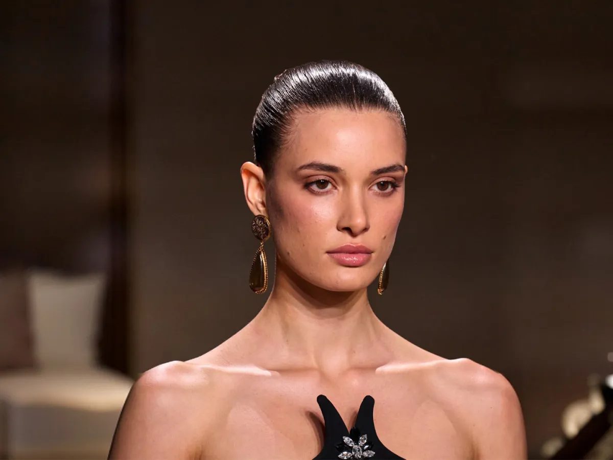 تقنية  الـLip Blushing لتوريد الشفاه