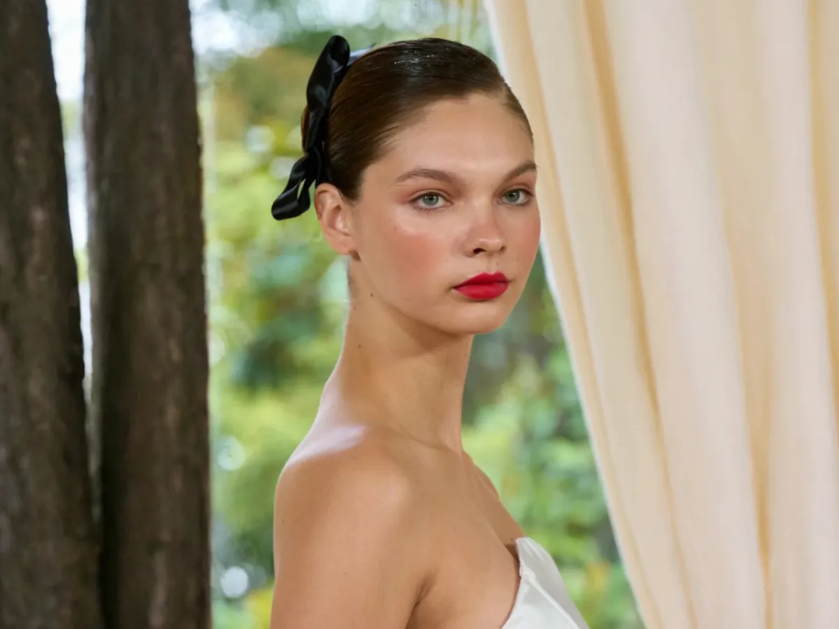 أكسسوارات شعر من أسبوع الموضة في باريس