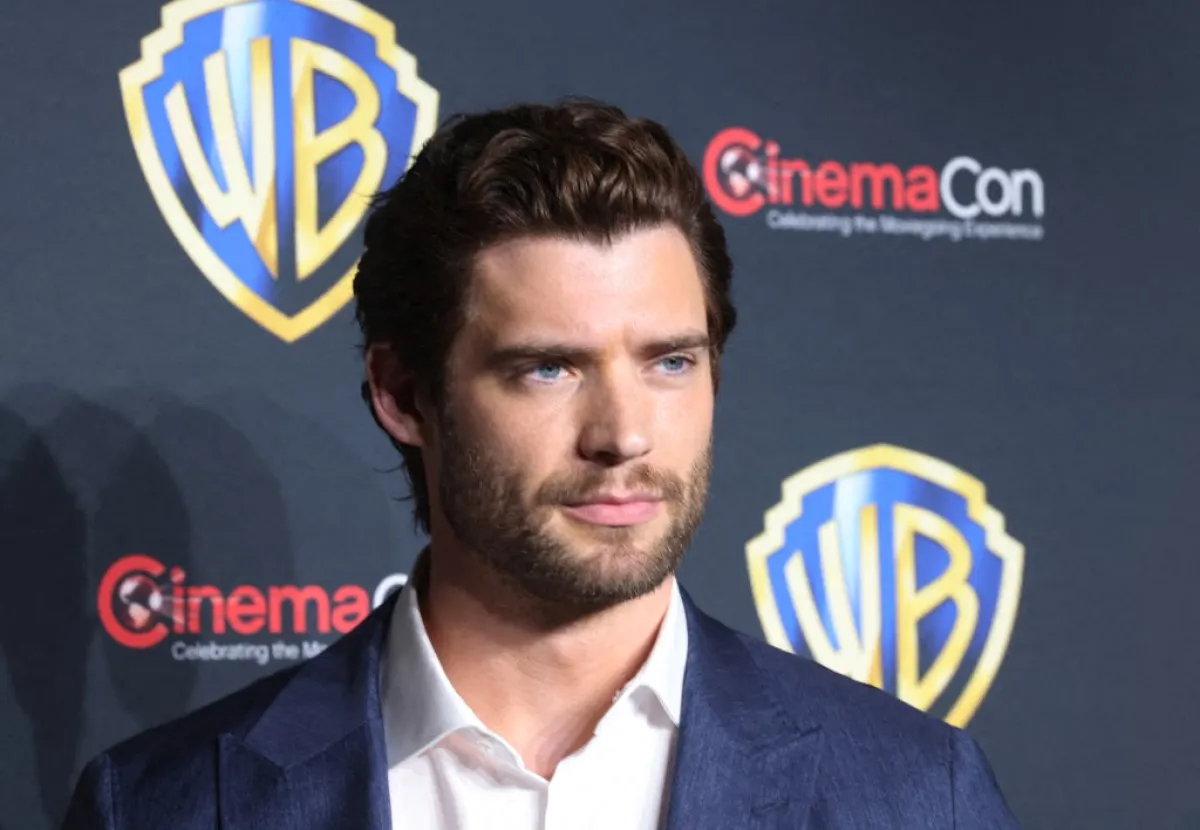 ديفيد كورنسويت بطل فيلم سوبر مان في لاس فيغاس ( David Corenswet, star of Superman in Las Vegas ). مصدر الصورة: Gabe Ginsberg / GETTY IMAGES NORTH AMERICA / Getty Images via AFP