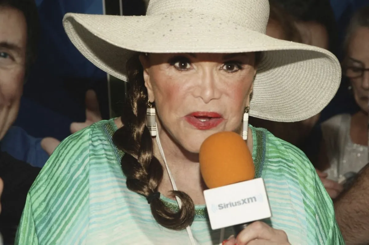 كوني فرانسيس في ديلراي بيتش، فلوريدا (Connie Francis in Delray Beach Florida). مصدر الصورة: Mychal Watts/Getty Images for SiriusXM/AFP