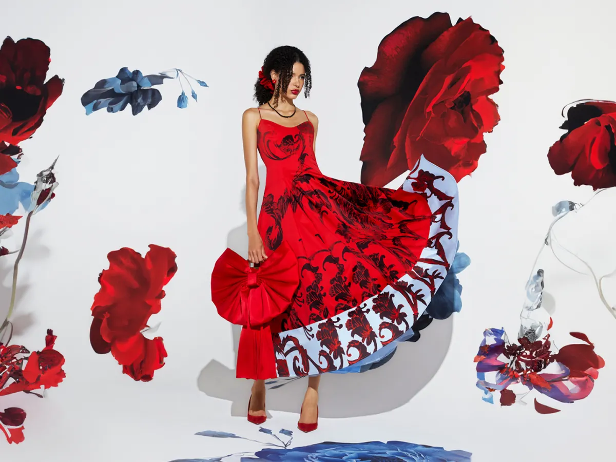 فستان من أليس+ أوليفيا Alice Olivia- الصورة من Launchmetrics/Spotlight ©