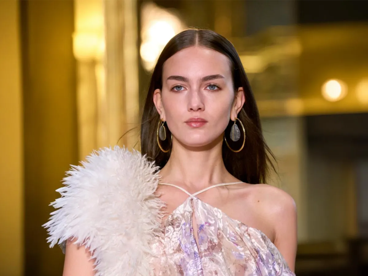 كيفية استخدام قشر الموز للشعر