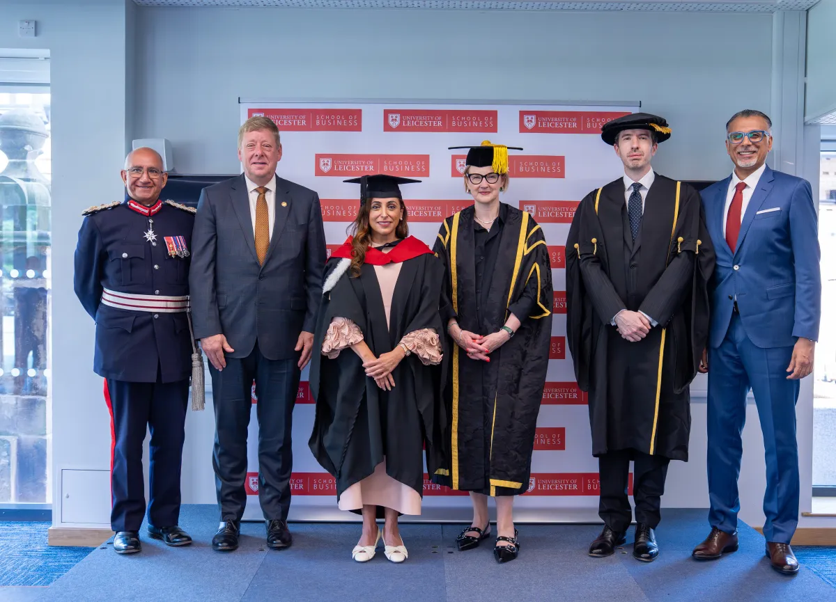 منح الشيخة بدور القاسمي لقب أستاذ فخري من جامعة ليستر البريطانية