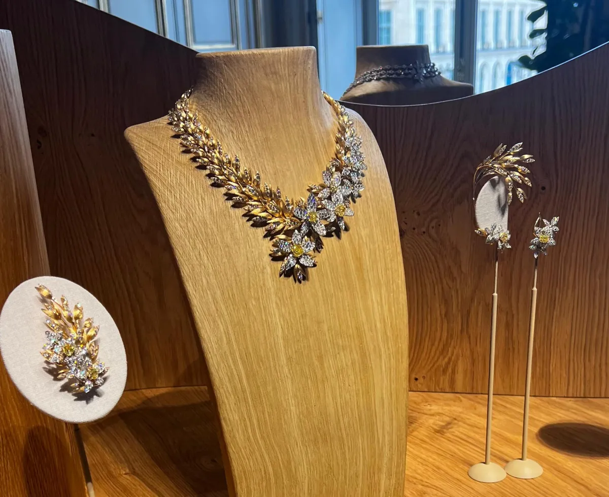 شوميه Jewels by Nature.