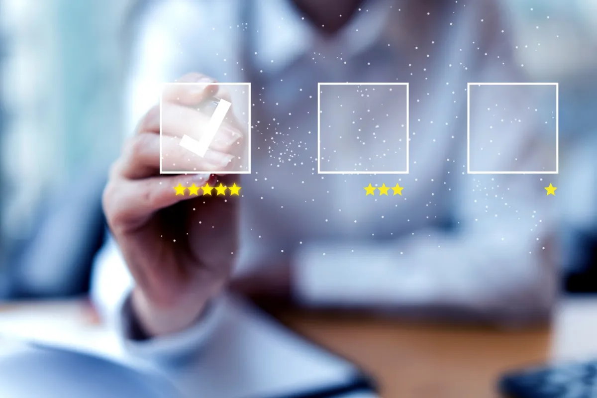 تقييم الموظف وتقييم الوظيفة - الصورة من freepik