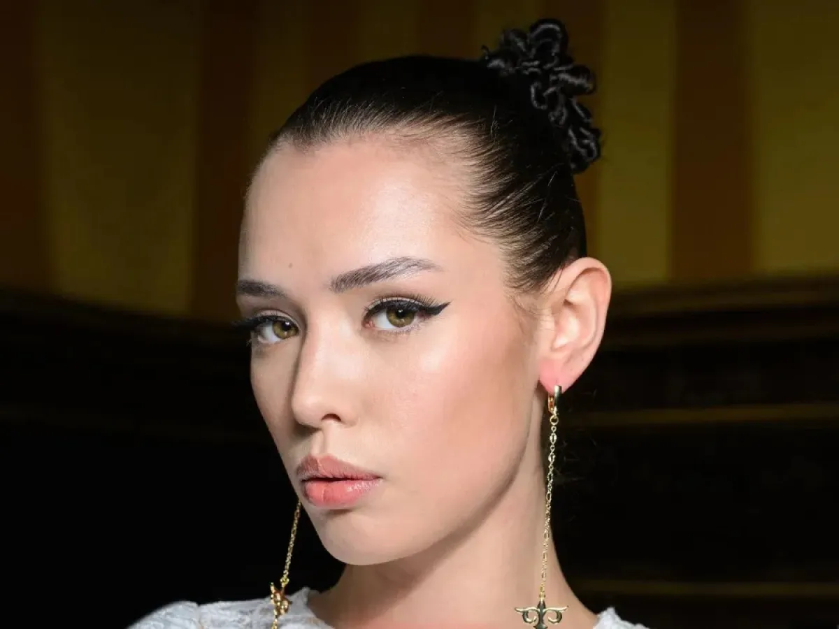 مكياج العيون الصغيرة