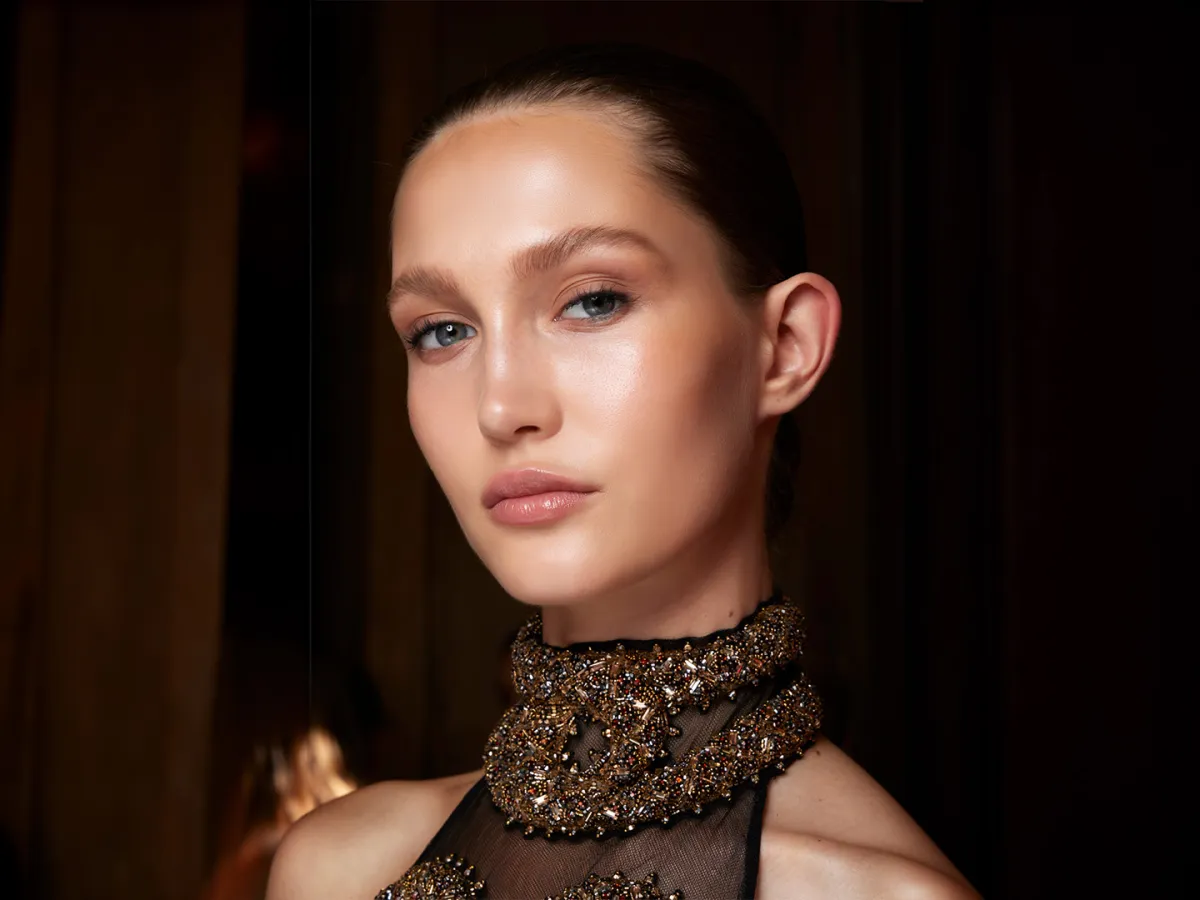 العناية بالبشرة الحساسة