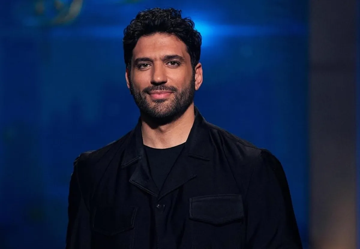 حسن الرداد الصورة من حسابه الرسمي على فيس بوك