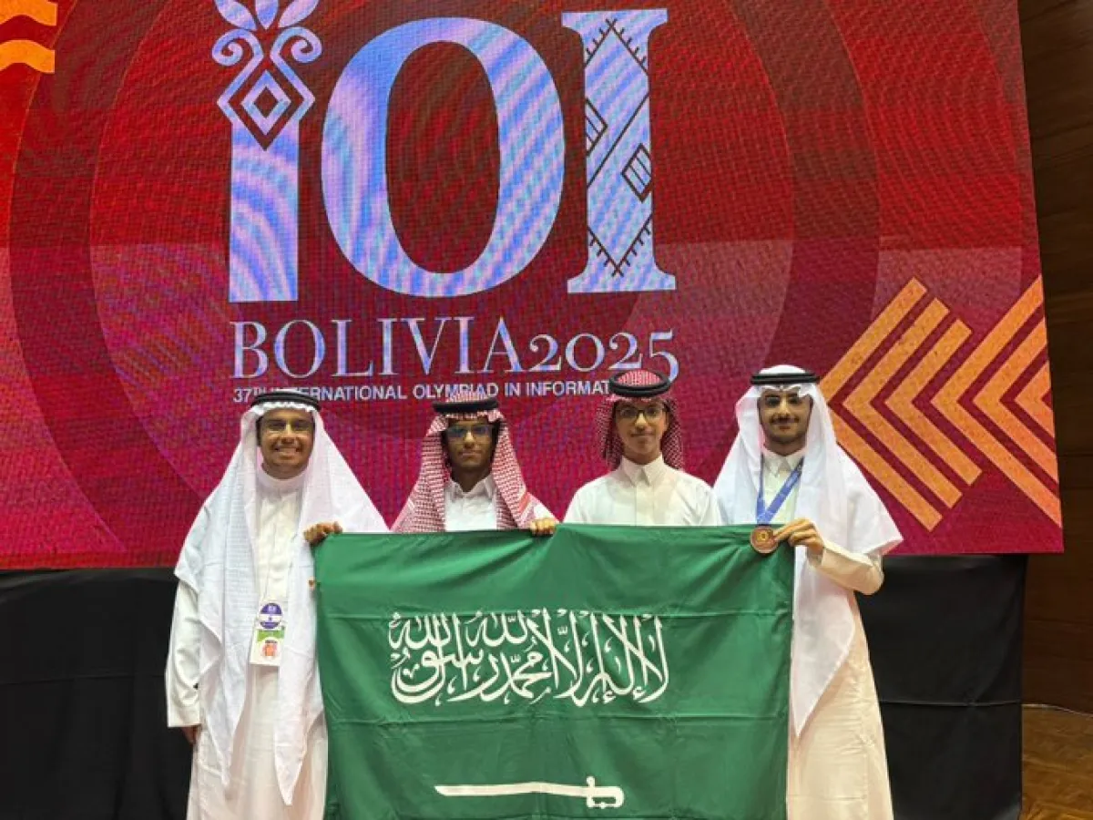 الفائزون في أولمبياد المعلوماتية الدولي. الصورة من الحساب الرسمي لموهبة على منصة x