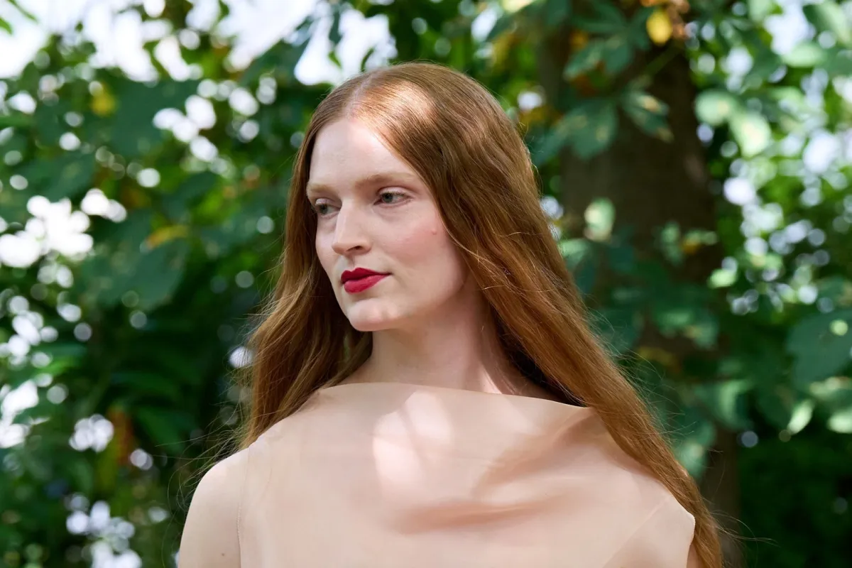 من عرض آدلين آندريه Adeline Andre- الصورة من Launchmetrics/Spotlight©