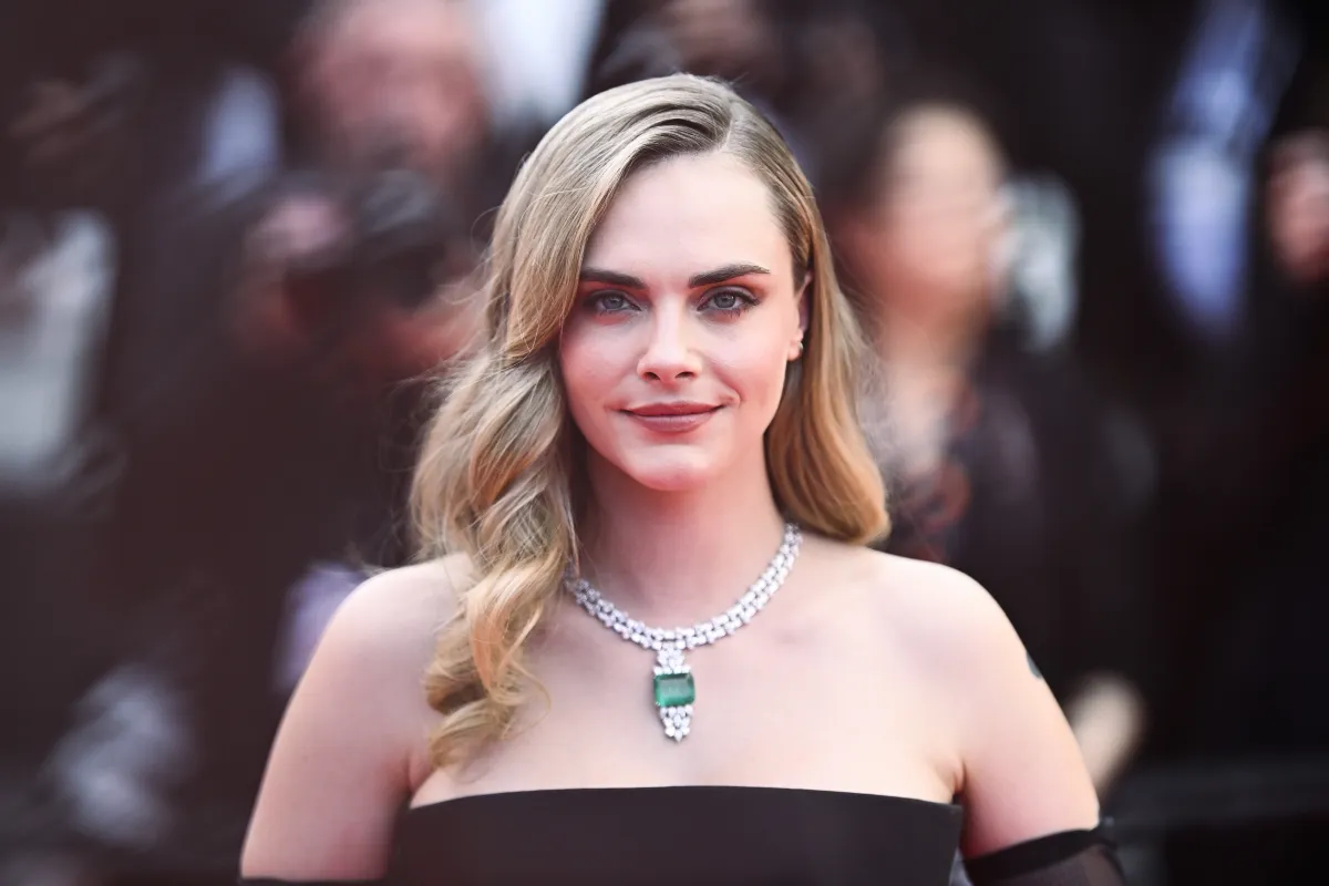 صيحات جمالية من كارا ديليفين