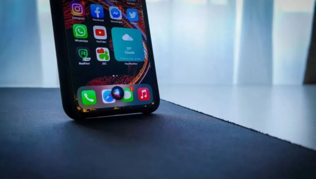 المساعد الذكي سيري